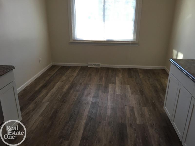 3208 Riverside Drive Port Huron, MI 48060 - Photo 12 of 36 Gallery Image 12
