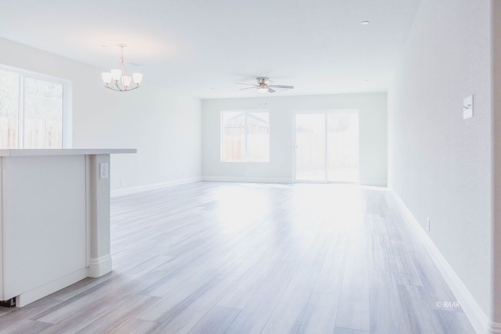 1033 West Langley Avenue Ridgecrest, CA 93555 - Photo 12 of 33 Gallery Image 12