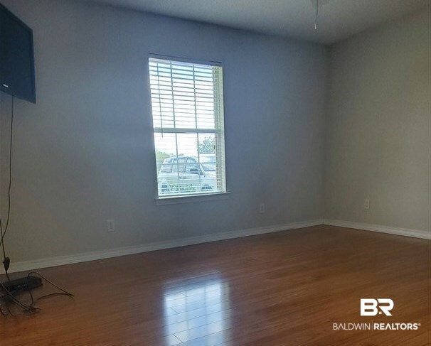 22055 Buck Road Robertsdale, AL 36567 - Photo 9 of 17 Master Bedroom