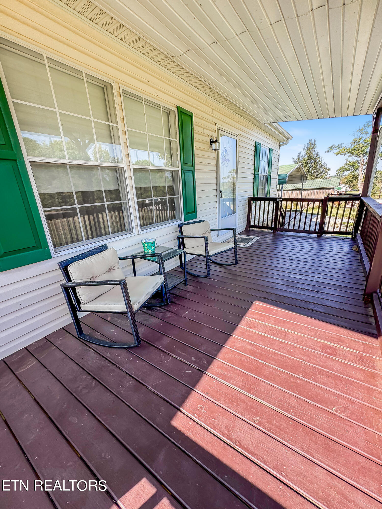 377 Wells Spring Road Dandridge, TN 37725 - Photo 2 of 21 Front covered Porch