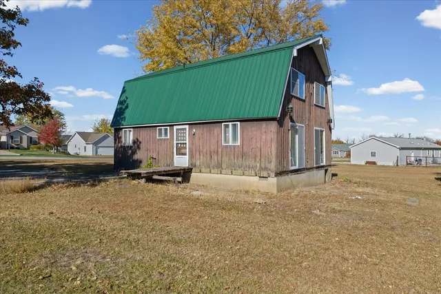 $75,000 | 144 Pawnee Drive, Loda, IL 60948