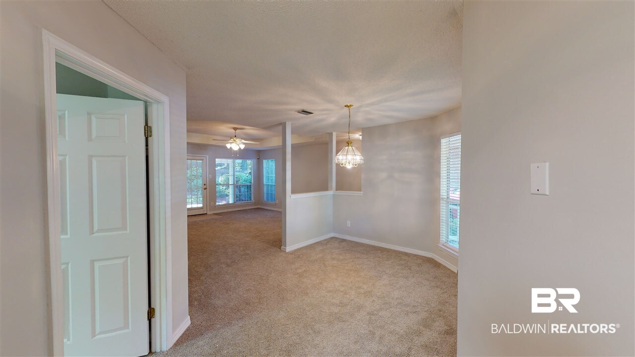 1105 Linlen Avenue Mobile, AL 36609 - Photo 5 of 23