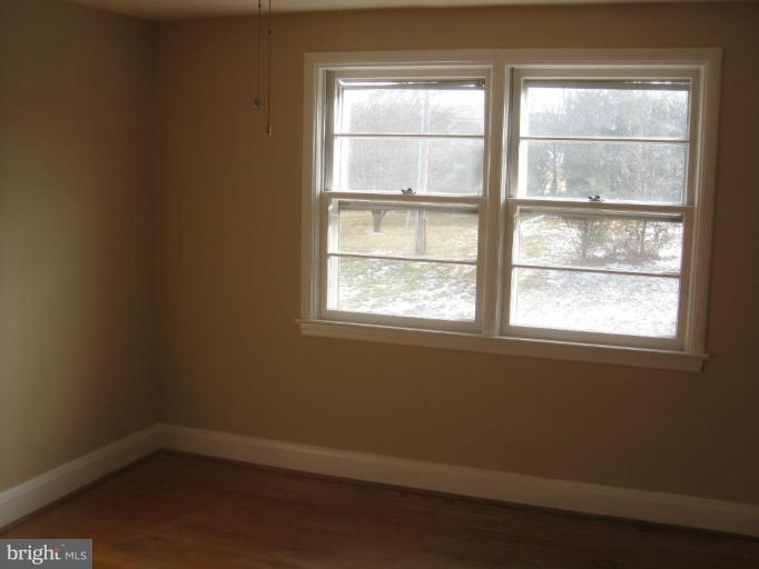 6703 Canongate Road Baltimore, MD 21239 - Photo 12 of 27 Bedroom #3