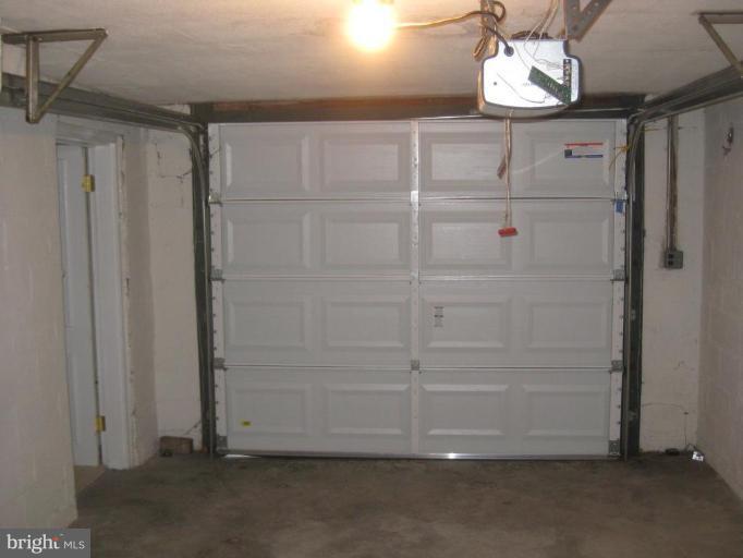 6703 Canongate Road Baltimore, MD 21239 - Photo 19 of 27 Garage 1
