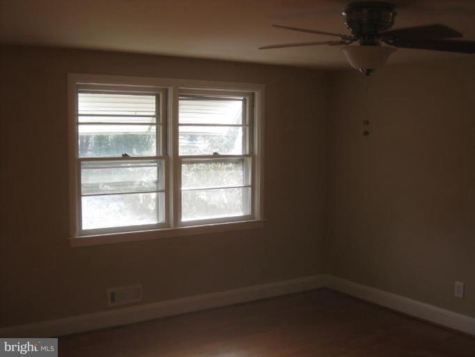 6703 Canongate Road Baltimore, MD 21239 - Photo 23 of 27 Bedroom #4