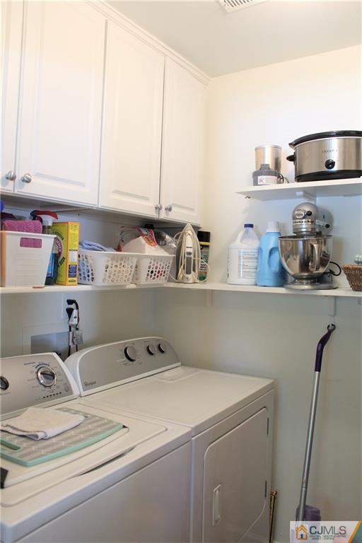 11 Rainford Road Edison, NJ 08820 - Photo 15 of 35 Gallery Image 15