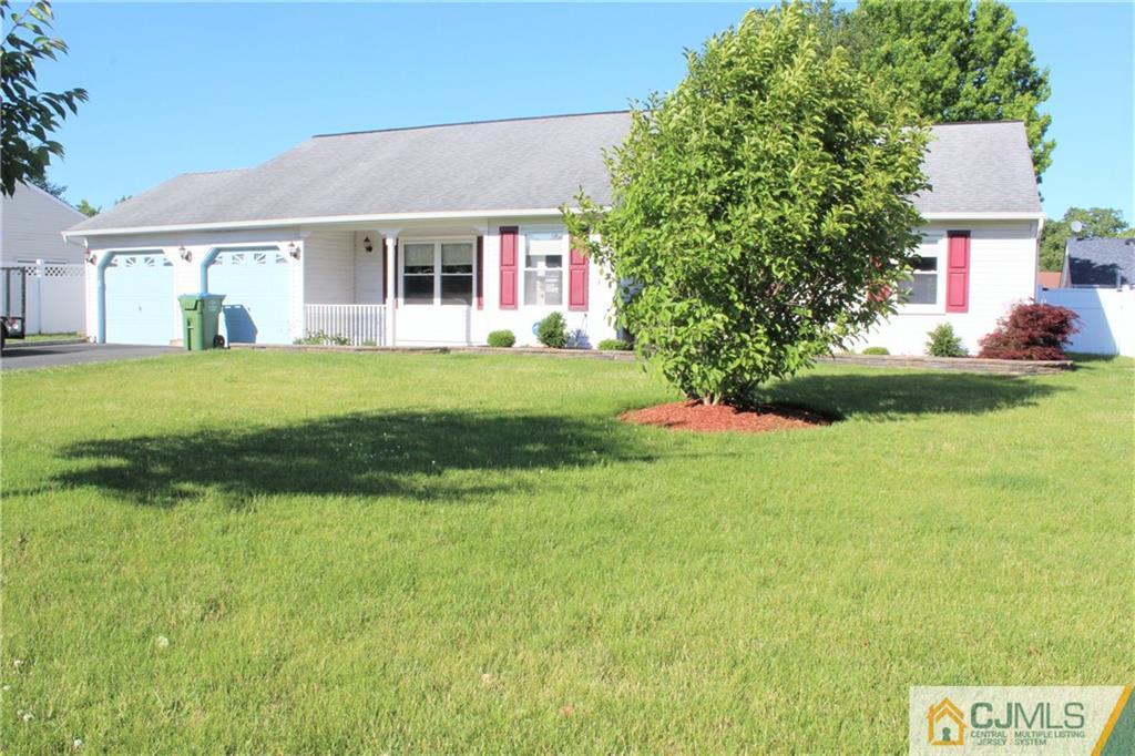 11 Rainford Road Edison, NJ 08820 - Photo 3 of 35 Gallery Image 3