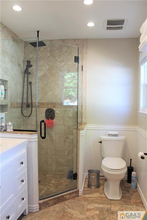 11 Rainford Road Edison, NJ 08820 - Photo 23 of 35 Gallery Image 23