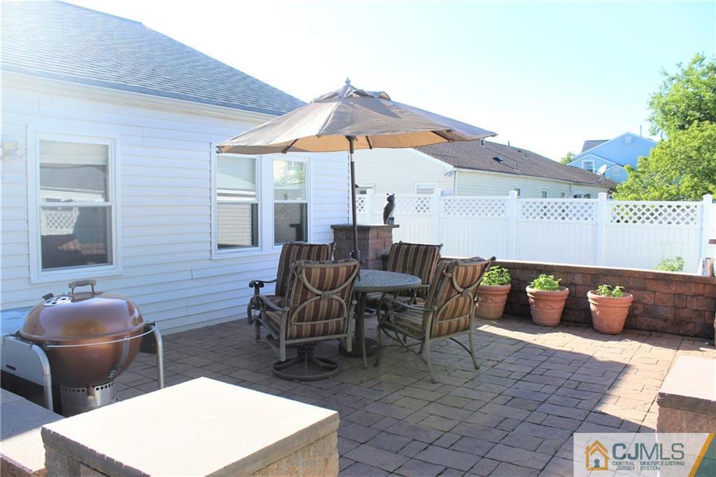 11 Rainford Road Edison, NJ 08820 - Photo 34 of 35 Gallery Image 34