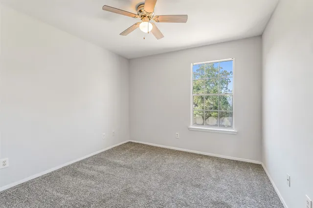 $595,000 | 10007 Emerald Creek Drive, Unit AD, Houston, TX 77070