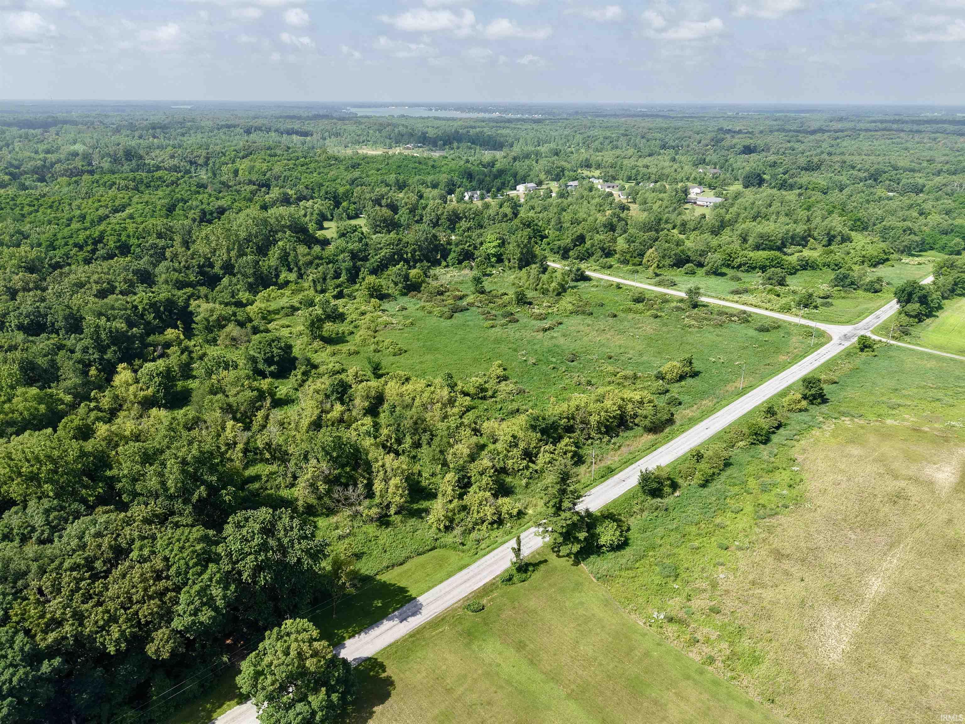 750 E SOUTH County Road Knox, IN 46534 - Photo 17 of 32