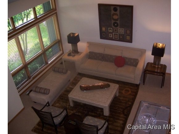 2713 Timber Pointe Drive Springfield, IL 62702 - Photo 4 of 23
