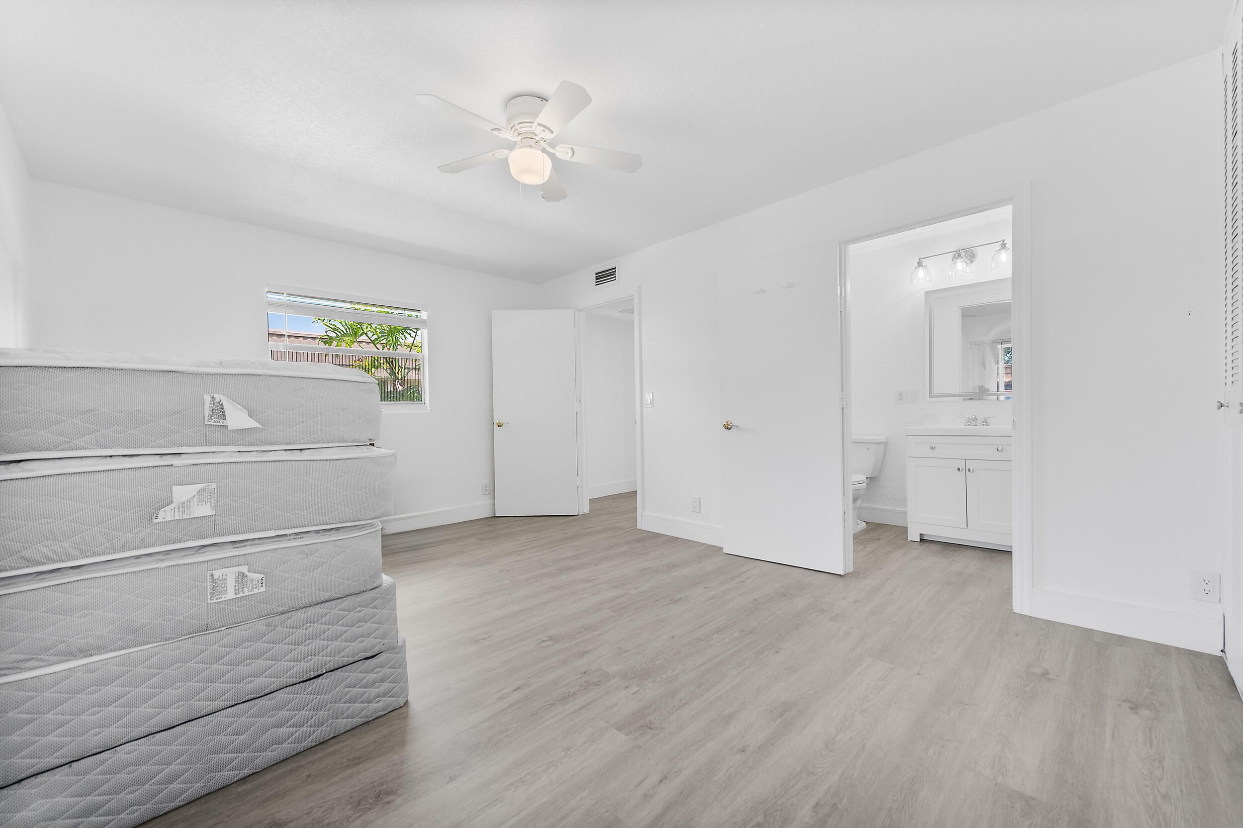 154 Seville H Delray Beach, FL 33446 - Photo 23 of 31 dsc_7730