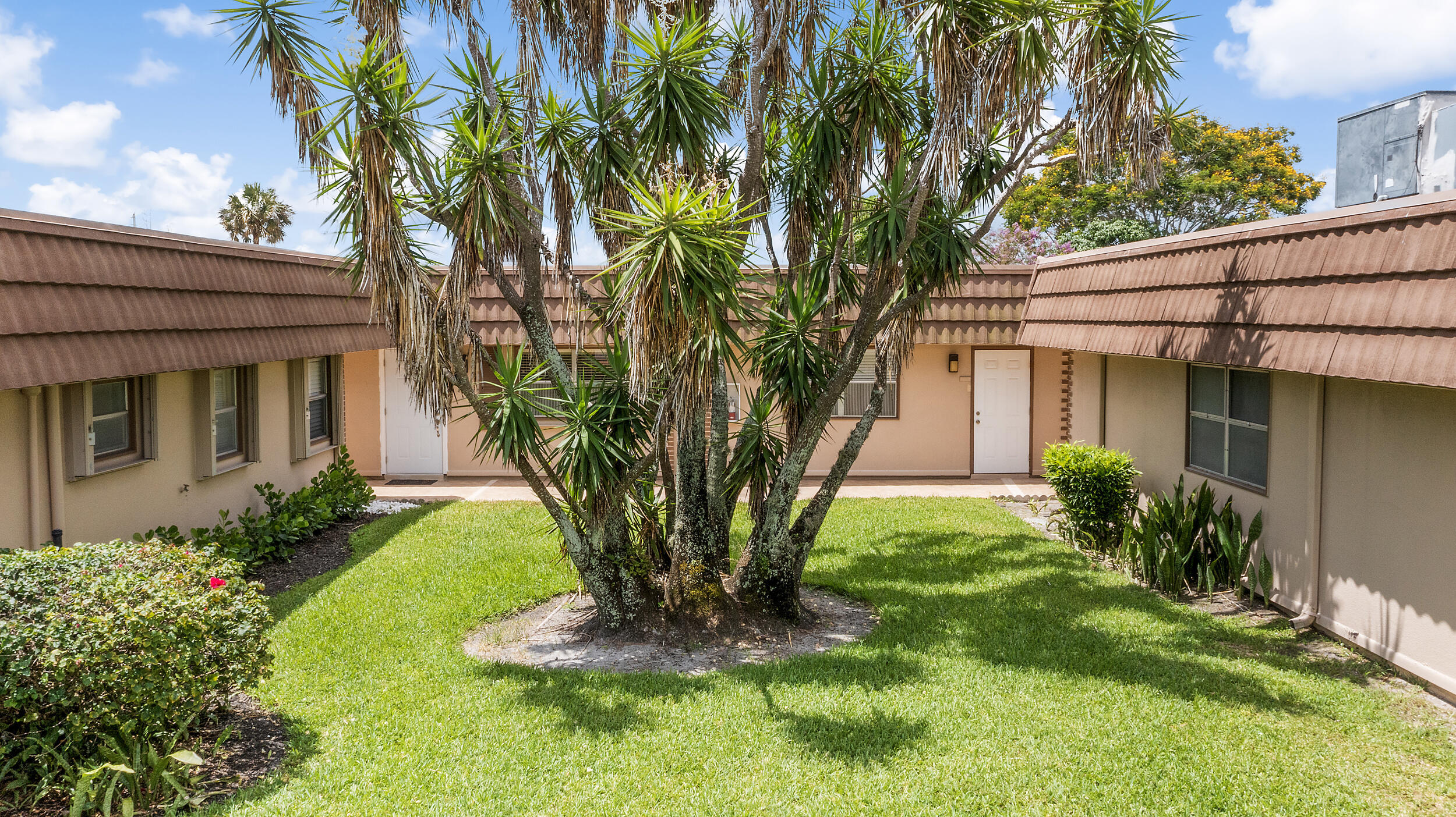 154 Seville H Delray Beach, FL 33446 - Photo 6 of 31 dji_0996