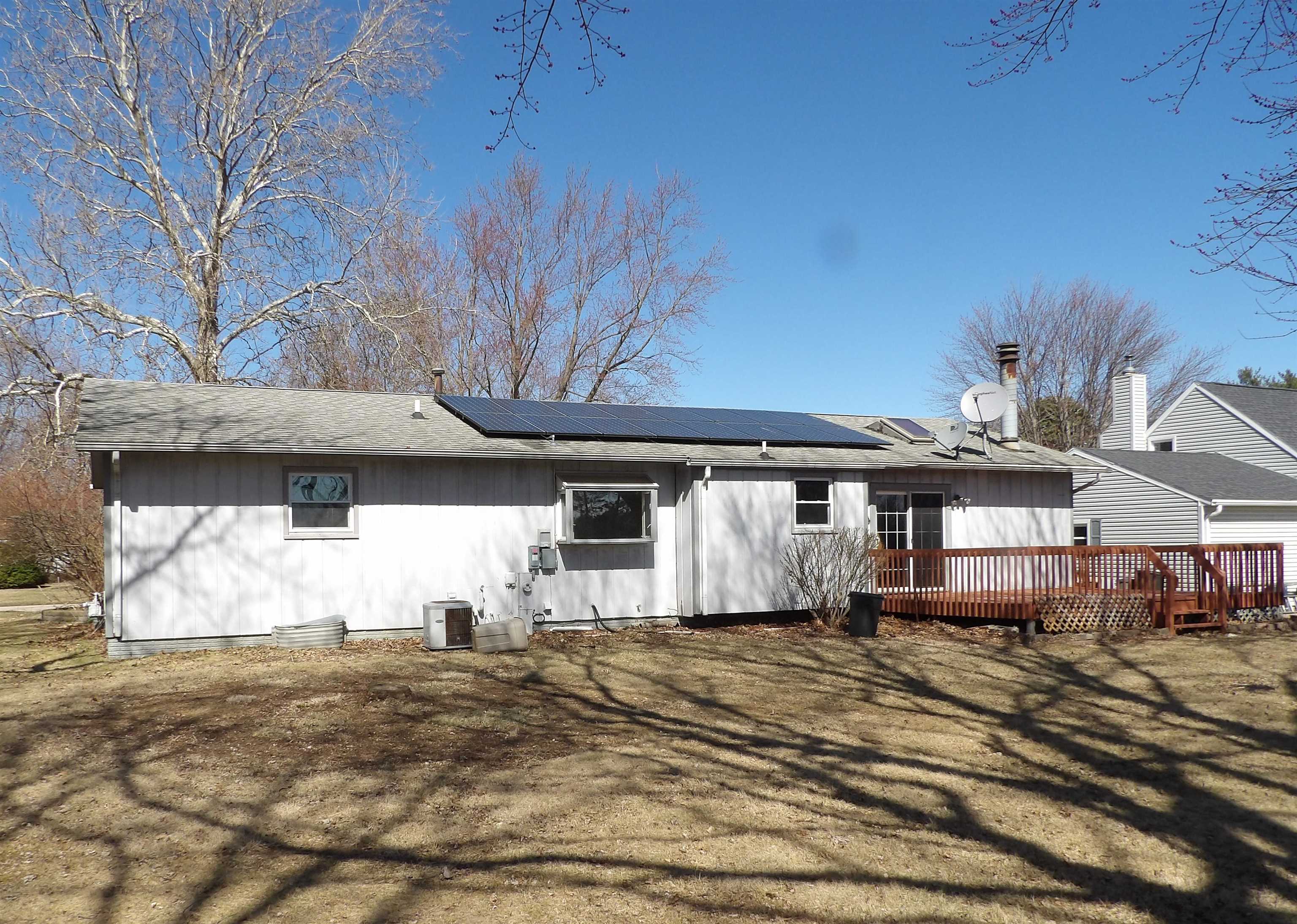 2015 Bedford Road Freeport, IL 61032 - Photo 16 of 16 Gallery Image 16