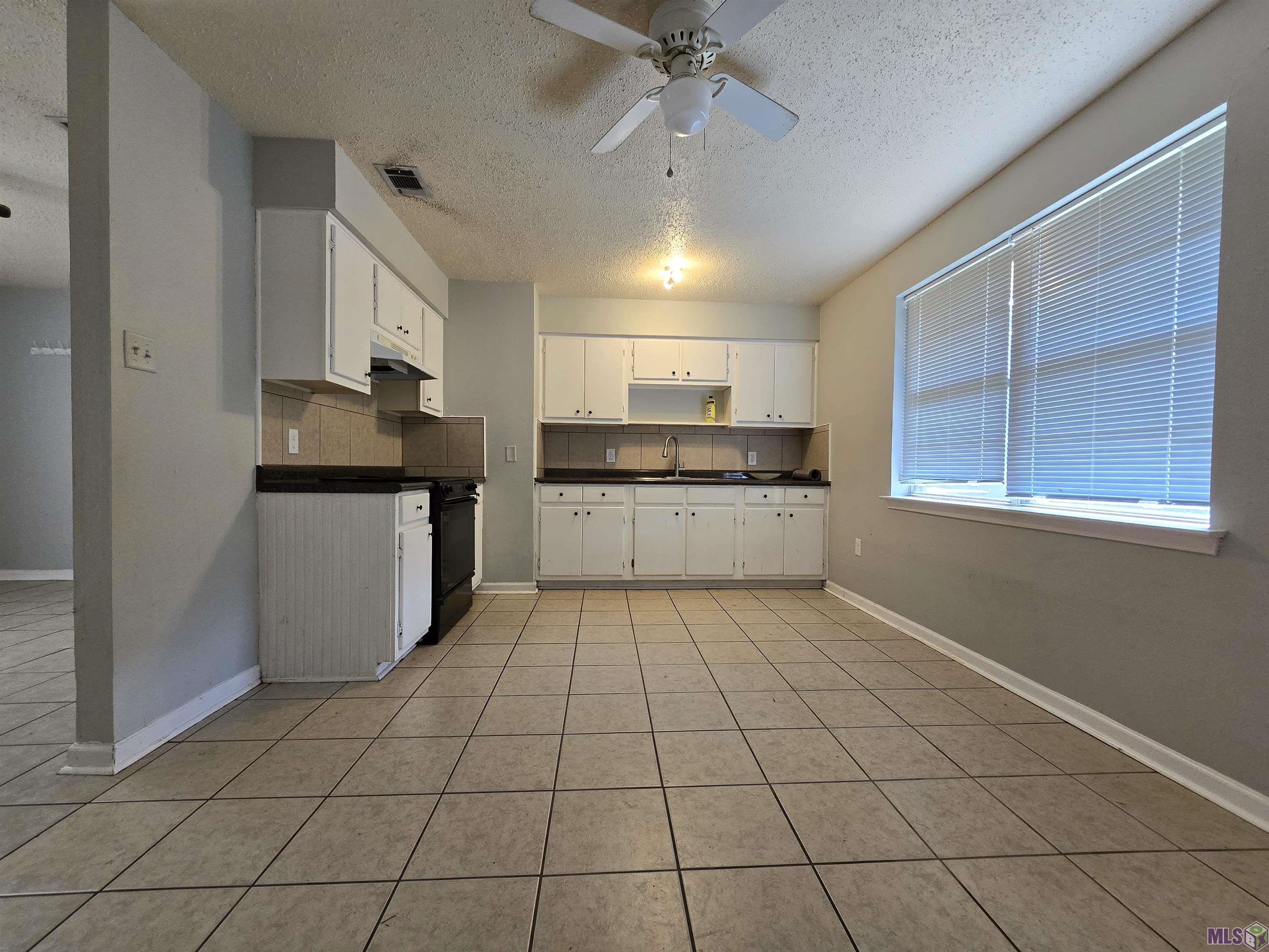 9124 Avis Avenue Baton Rouge, LA 70810 - Photo 2 of 9 Gallery Image 2
