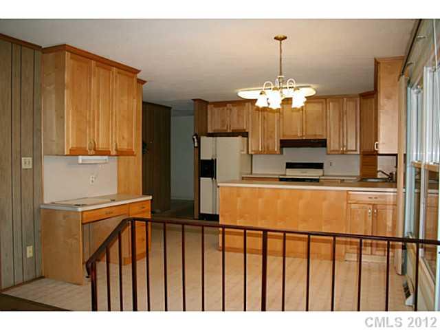 9419 Brenda Ann Road Charlotte, NC 28214 - Photo 3 of 16