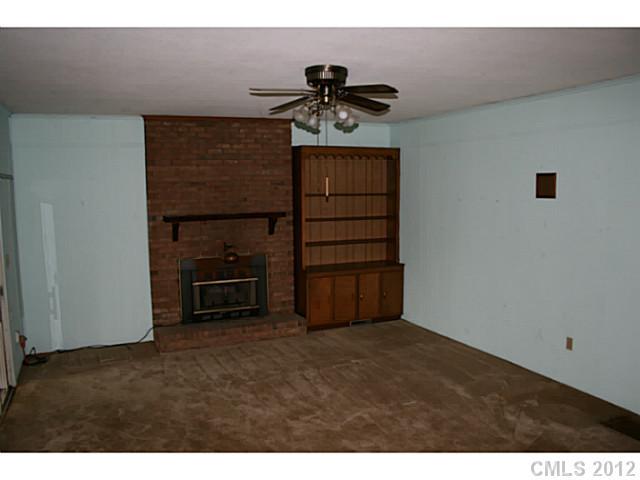 9419 Brenda Ann Road Charlotte, NC 28214 - Photo 7 of 16
