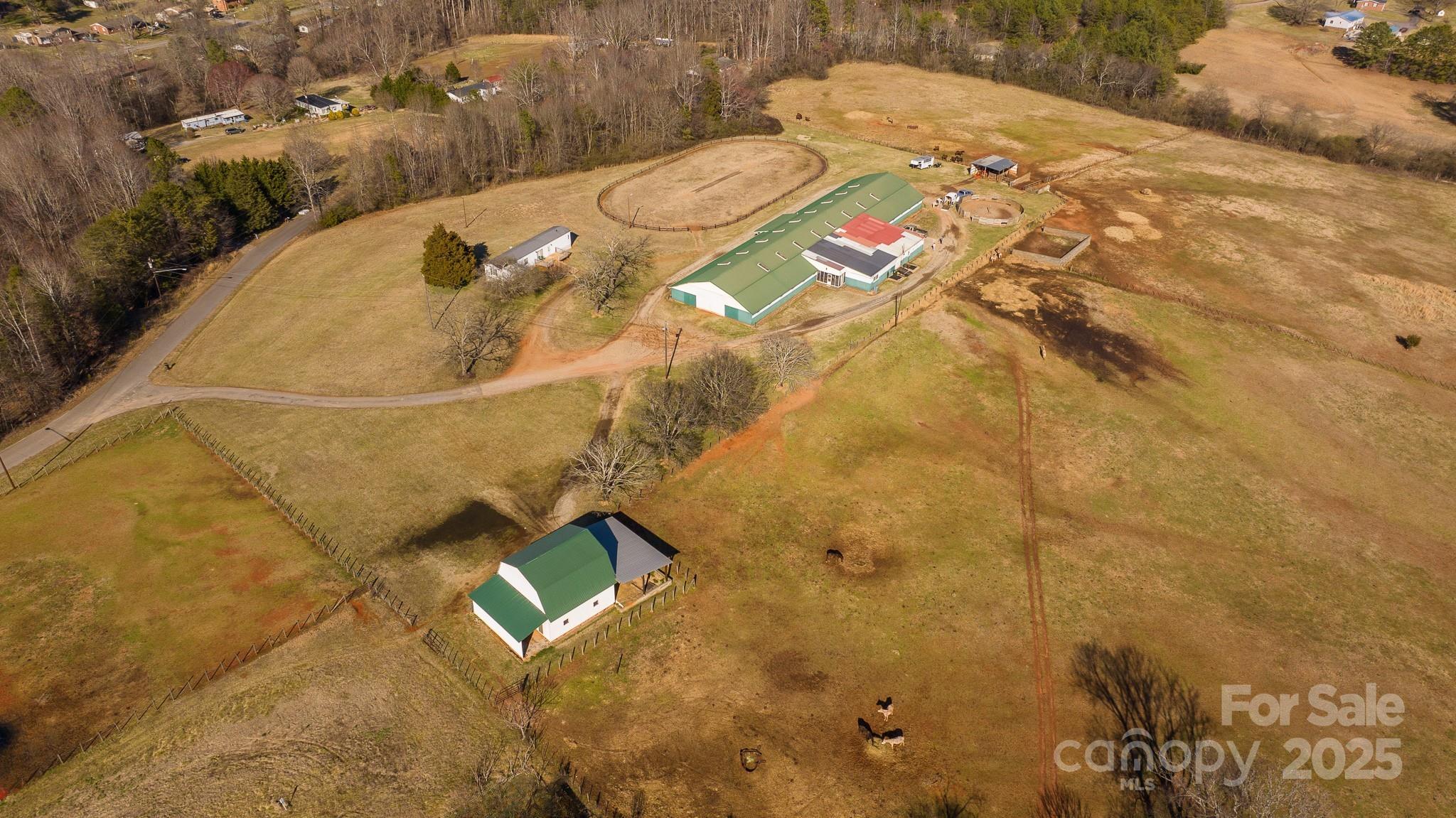 2137 Old Latter Road Newton, NC 28658 - Photo 9 of 41 Gallery Image 9