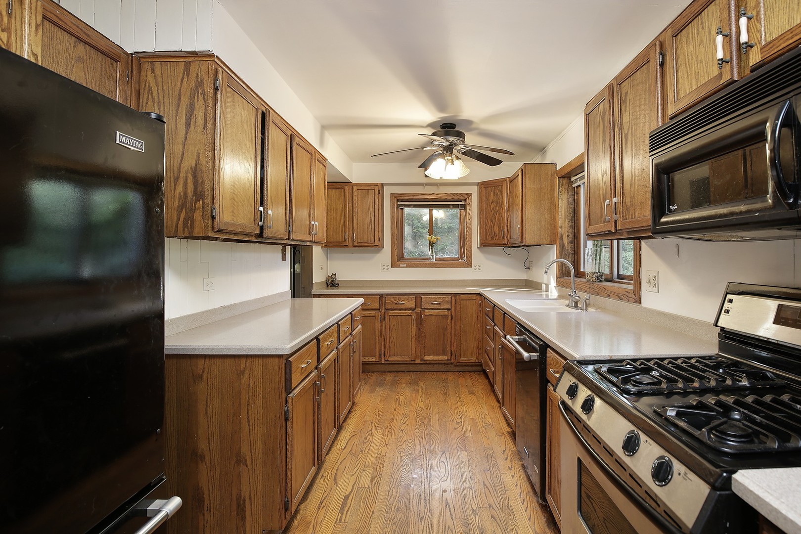 2184 Techny Road Northbrook, IL 60062 - Photo 7 of 16
