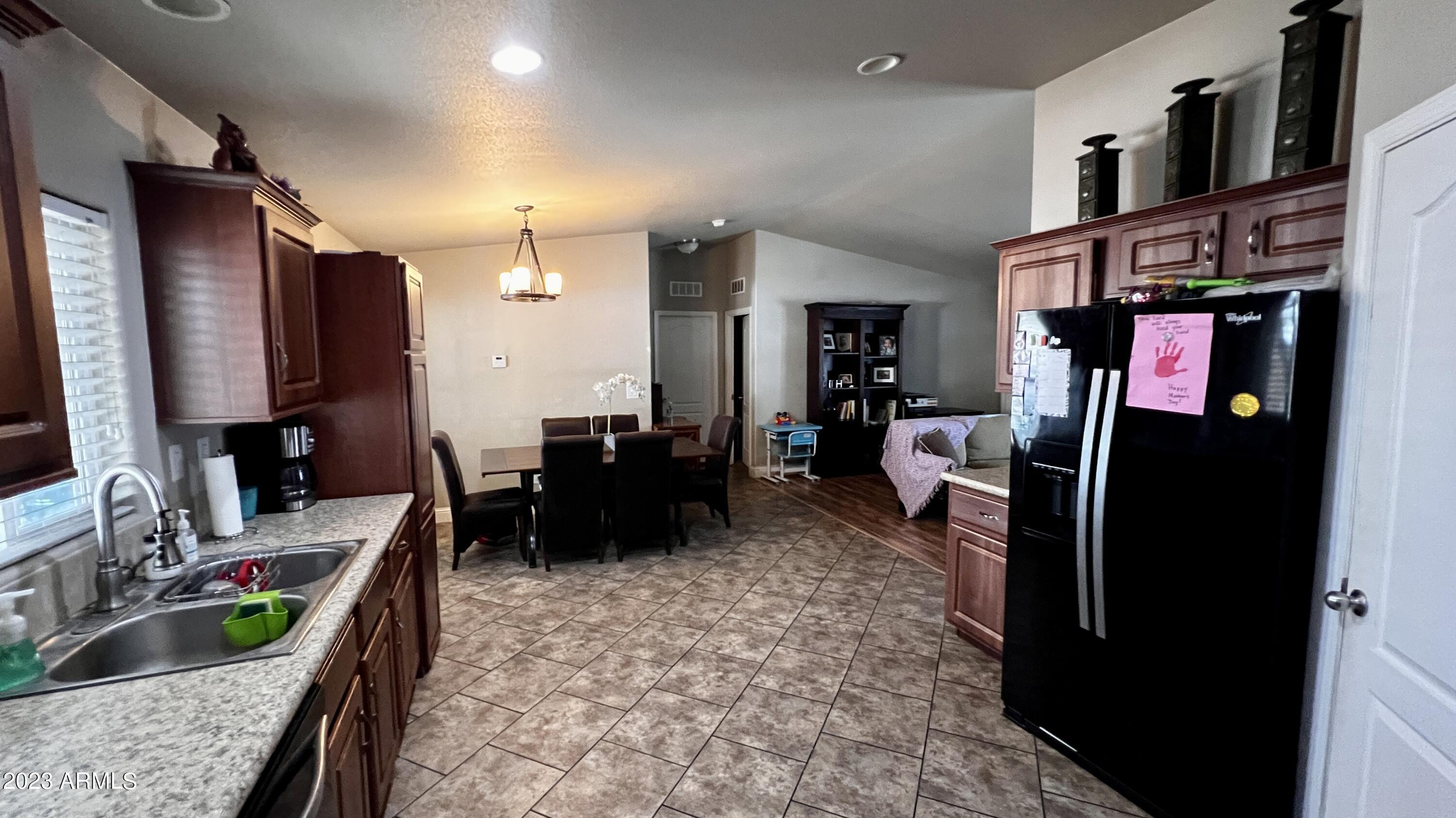 400 West Baseline Road, Unit 333 Tempe, AZ 85283 - Photo 3 of 29 IMG_7216