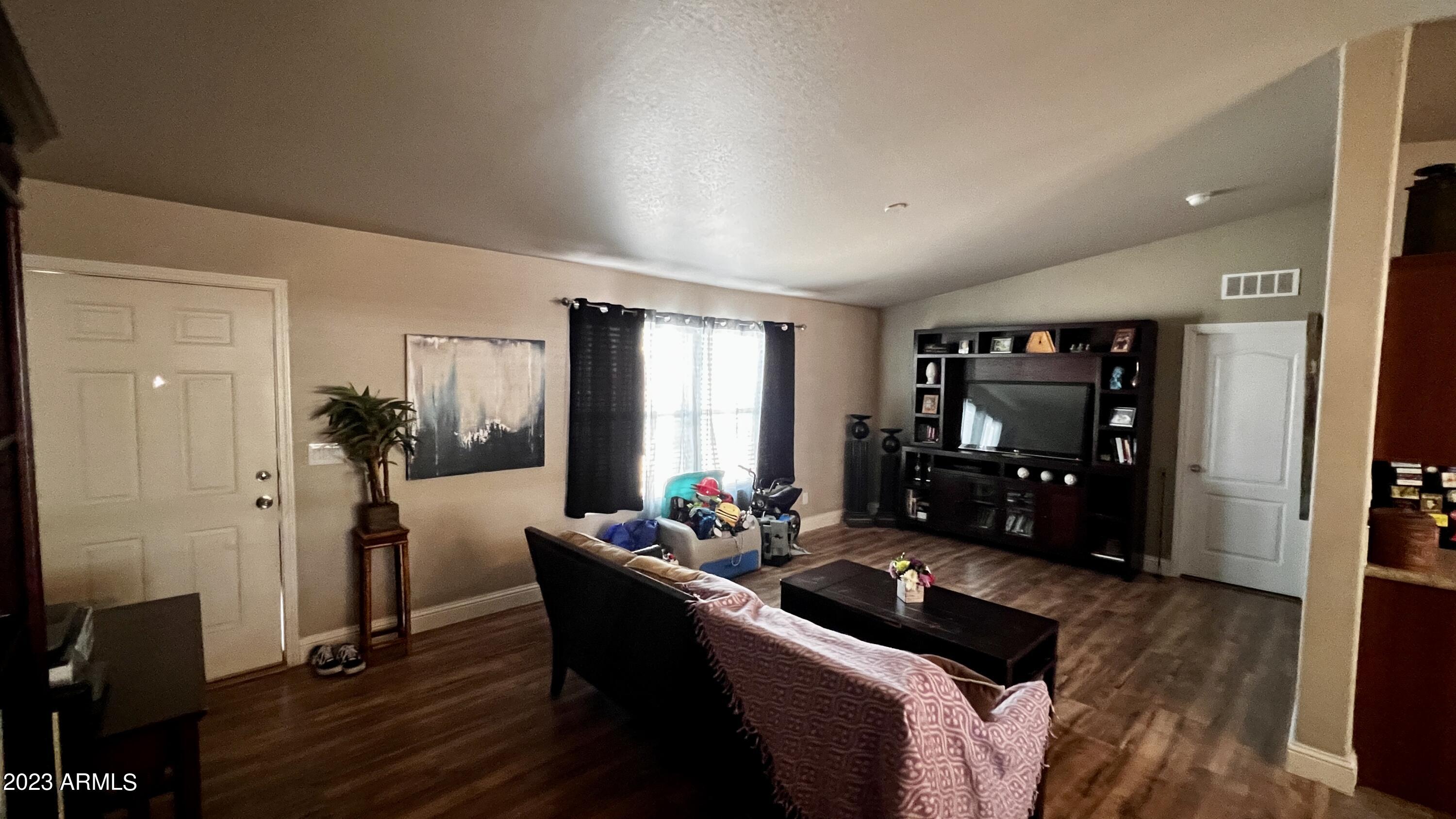 400 West Baseline Road, Unit 333 Tempe, AZ 85283 - Photo 4 of 29 IMG_7218