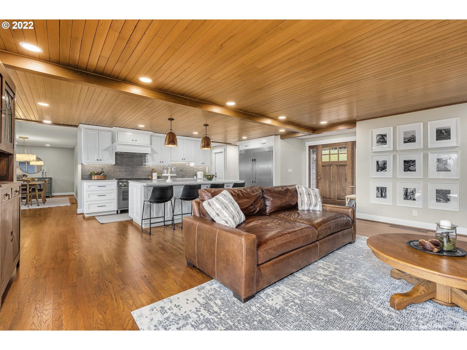 9200 Northwest Leahy Road Portland, OR 97229 - Photo 5 of 32 Gallery Image 5
