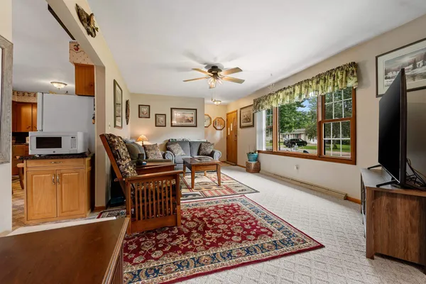 $184,900 | 553 Mills Street, Shawano, WI 54166