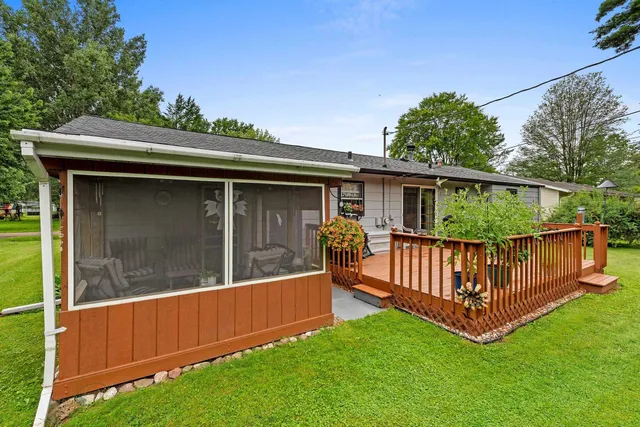 $184,900 | 553 Mills Street, Shawano, WI 54166