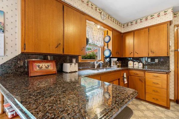 $184,900 | 553 Mills Street, Shawano, WI 54166