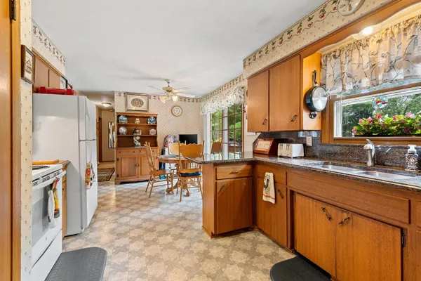 $184,900 | 553 Mills Street, Shawano, WI 54166