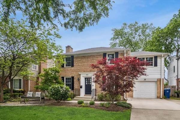 $849,000 | 1815 Oak Avenue, Northbrook, IL 60062