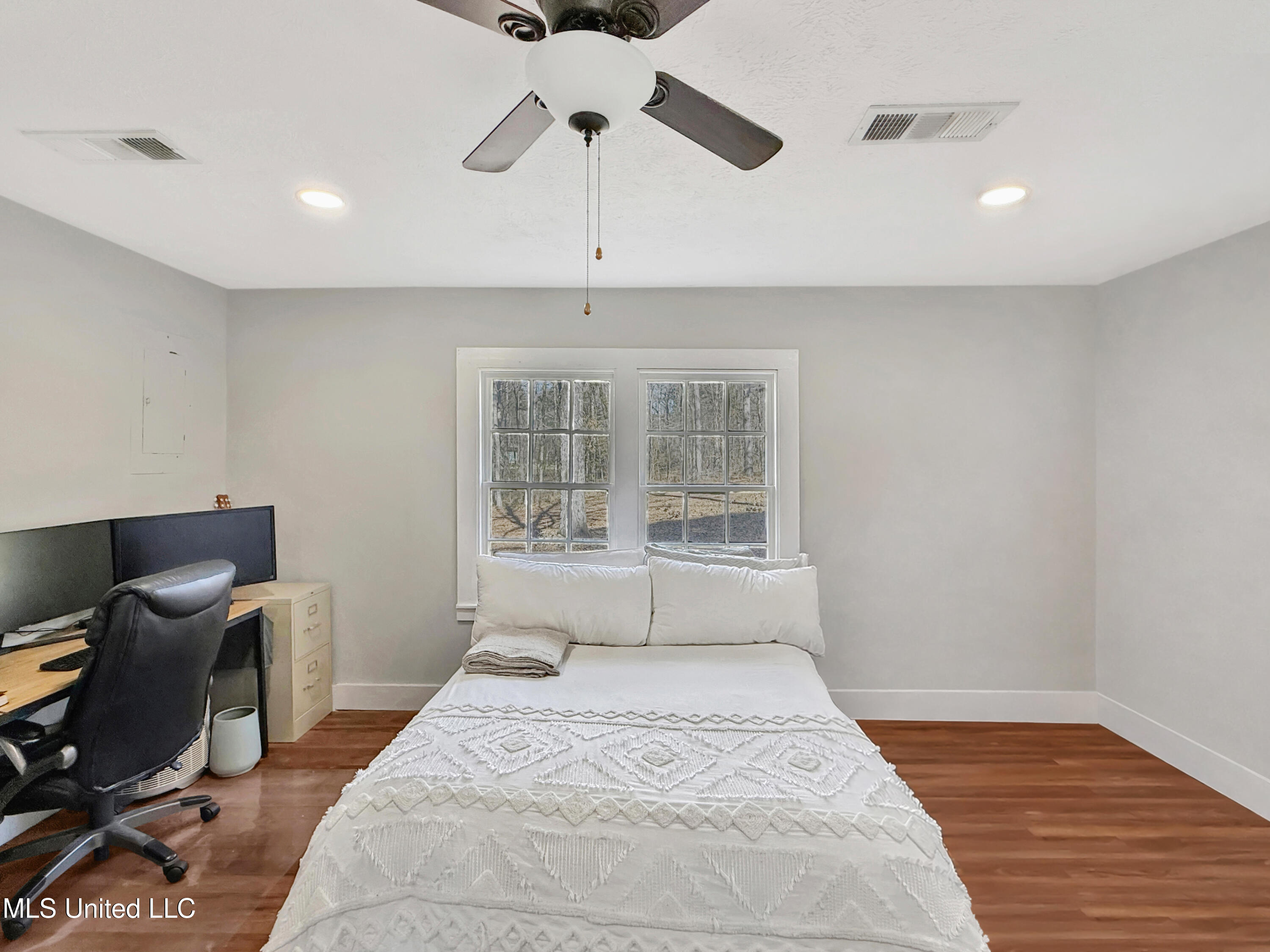 1699 White Road Florence, MS 39073 - Photo 12 of 17 c497bdcf1339573c34333f517fe4327d80889564