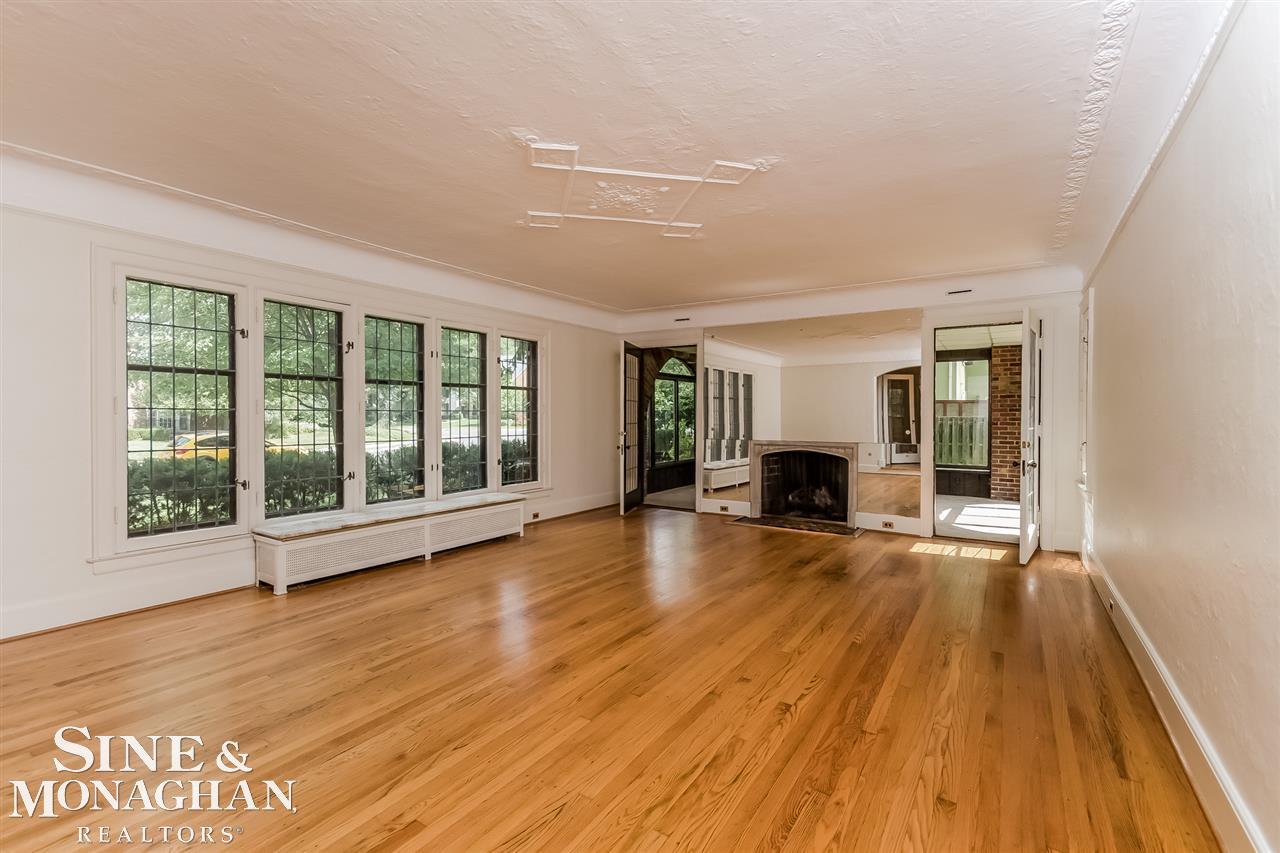 1035 Bishop Road Grosse Pointe Park, MI 48230 - Photo 9 of 62