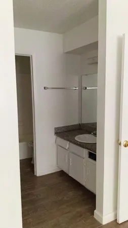 $800 | 5625 Antoine Drive, Unit 708, Houston, TX 77091