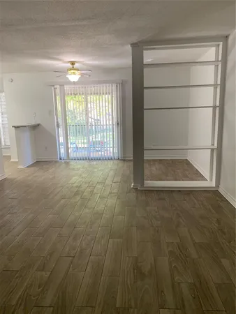 $800 | 5625 Antoine Drive, Unit 708, Houston, TX 77091