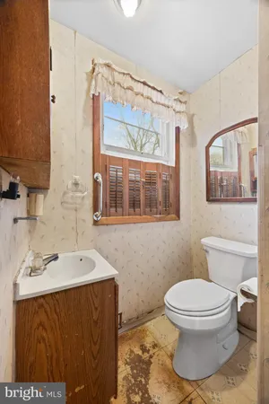 $250,000 | 4139 Pechin Street, Philadelphia, PA 19128