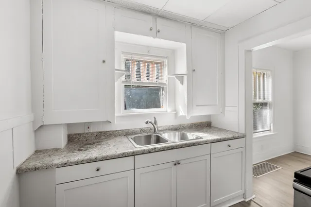 $99,900 | 1117 Cadillac Street, Kalamazoo, MI 49007