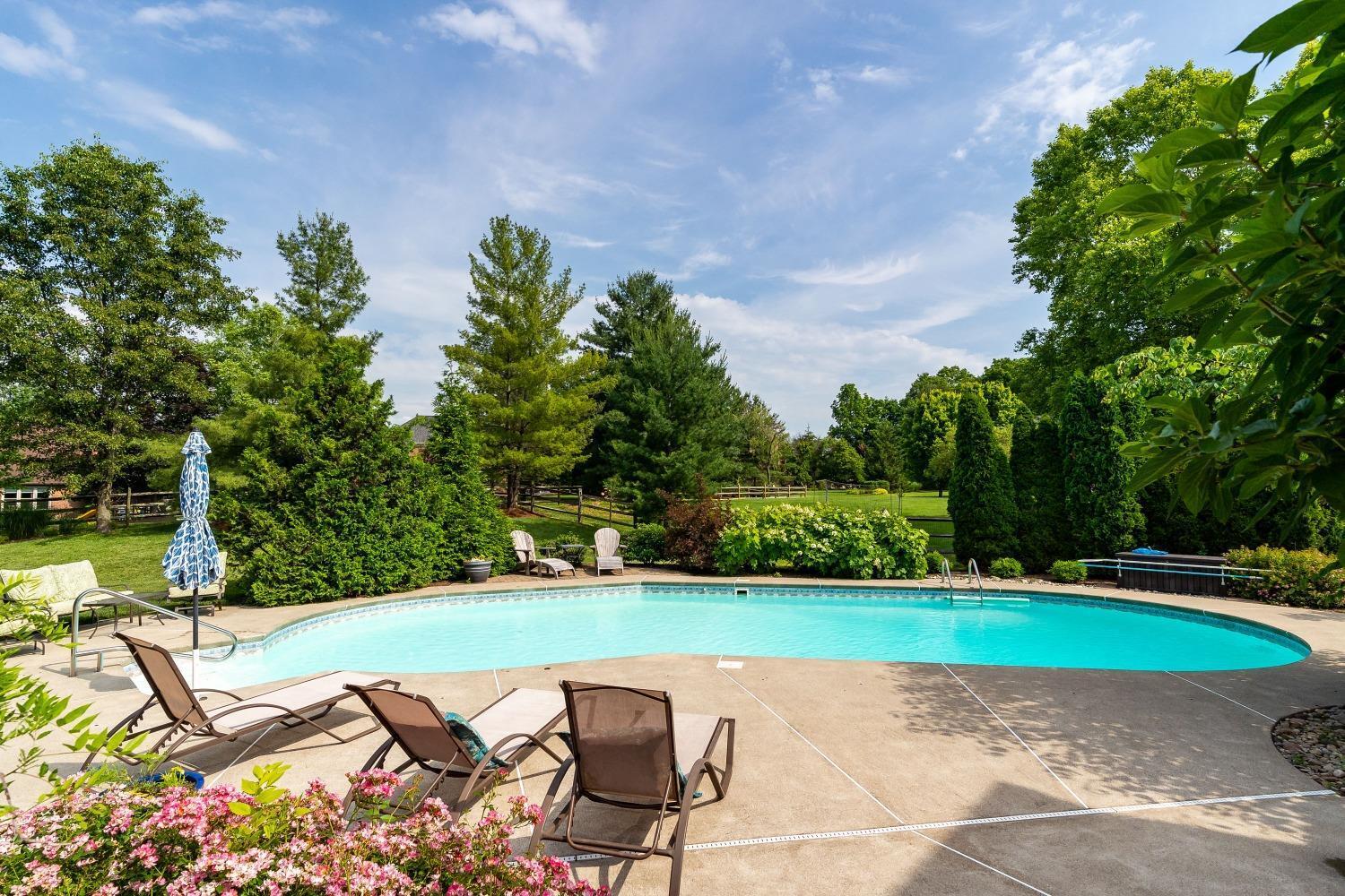 5083 Midfield Road Cincinnati, OH 45244 - Photo 38 of 42 Gallery Image 38