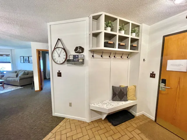 $219,500 | 128 Bridge Run Lane, Unit B, Lutsen, MN 55612