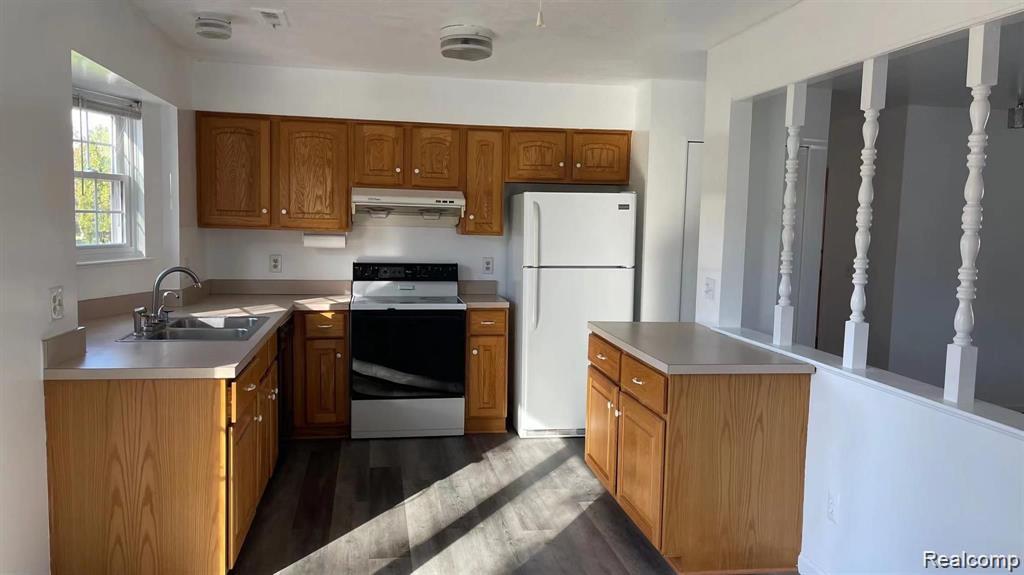 24395 Surfside Road Novi, MI 48374 - Photo 6 of 23