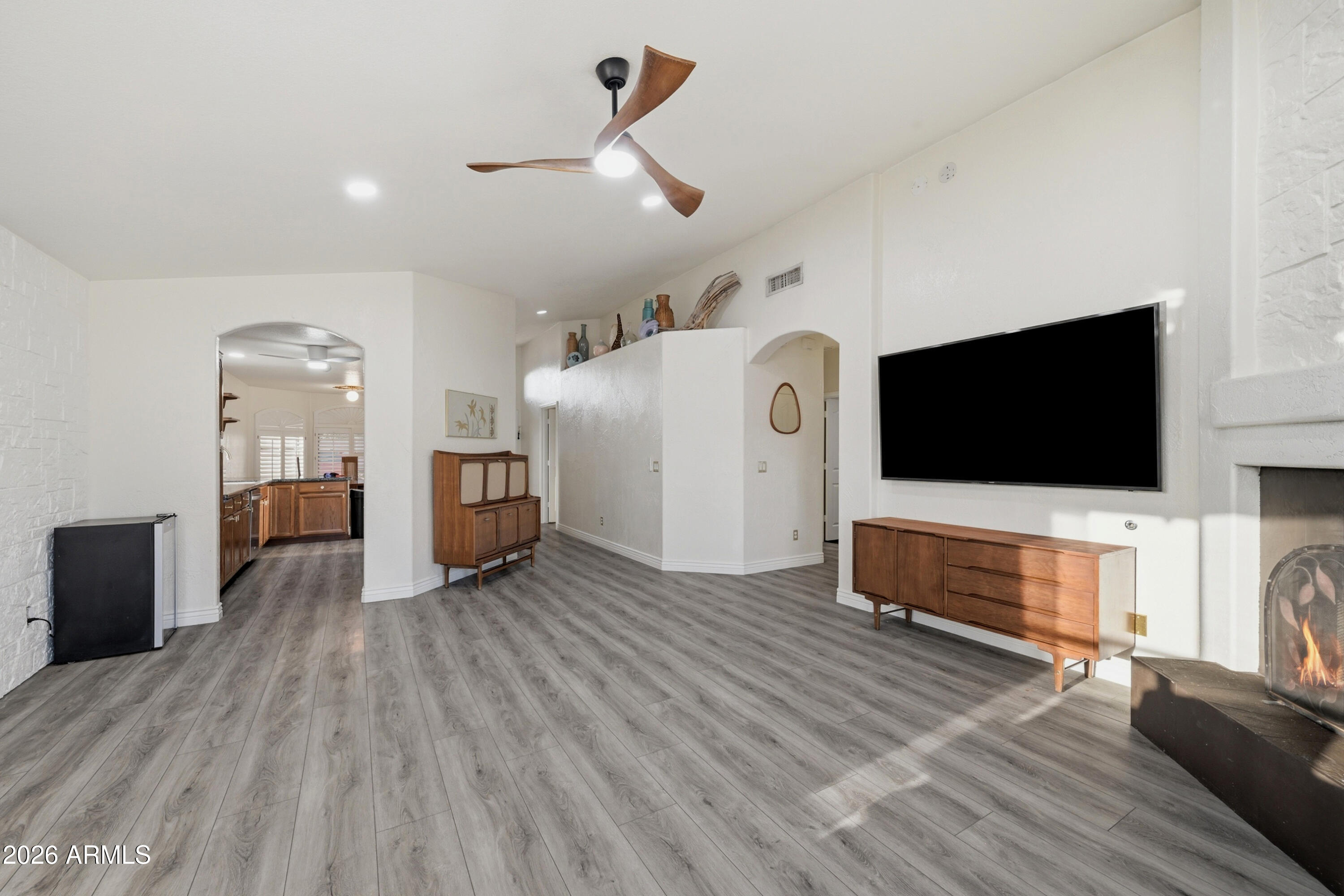 4605 East Jaeger Road Phoenix, AZ 85050 - Photo 10 of 35 15_jaeger_011