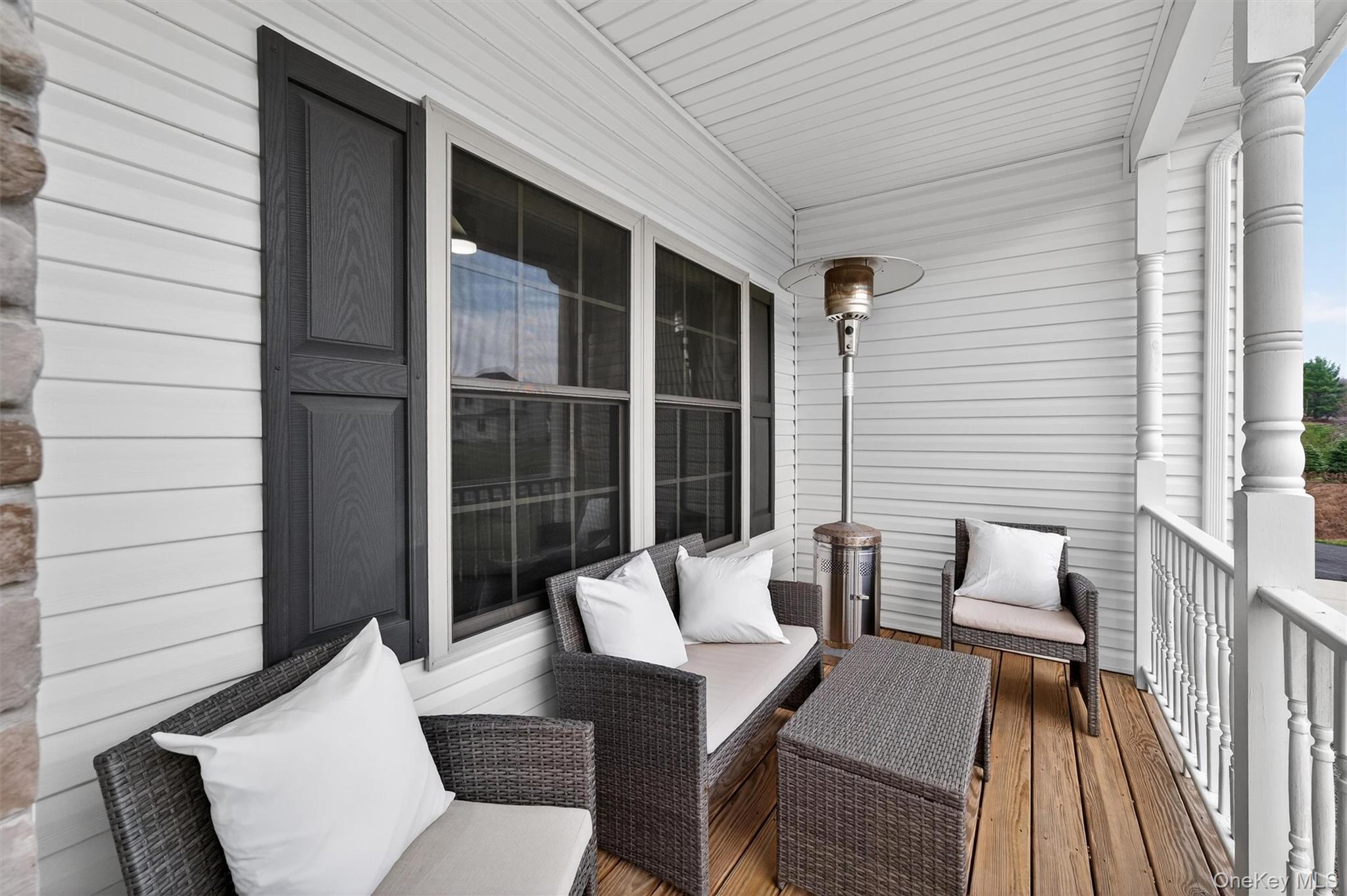 18 Reynolds Road Monroe, NY 10950 - Photo 4 of 49