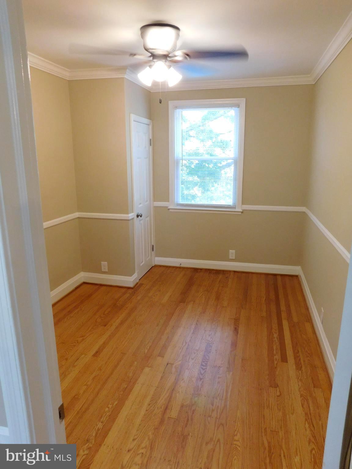 3305 Cedarhurst Road Baltimore, MD 21214 - Photo 17 of 30 Bedroom 3