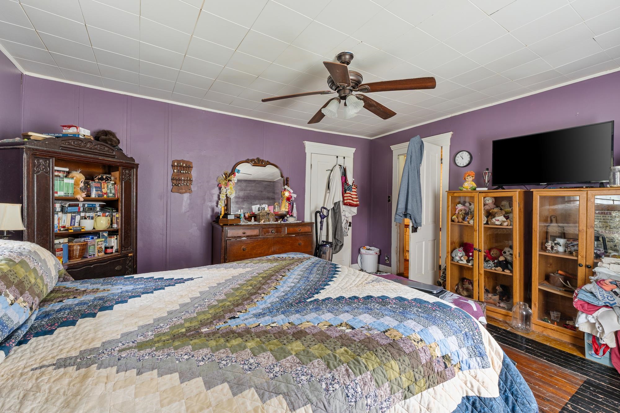 1070 Maple Run Road Looneyville, WV 25259 - Photo 16 of 32