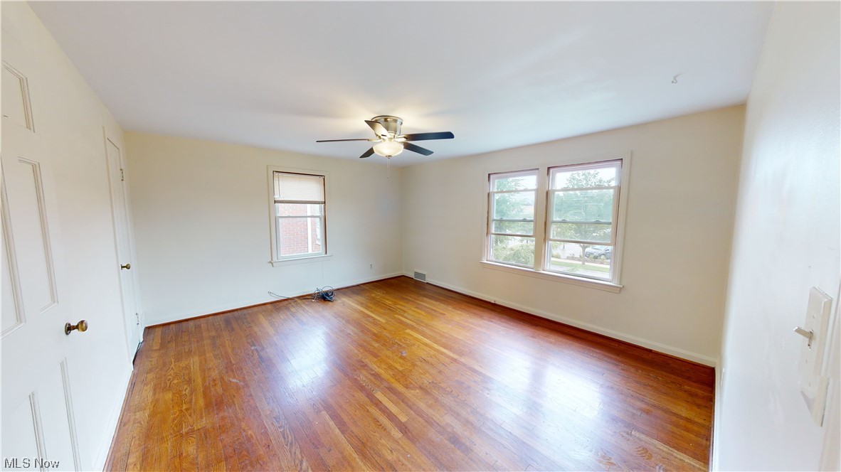 2176 Fenwick Road University Heights, OH 44118 - Photo 18 of 34
