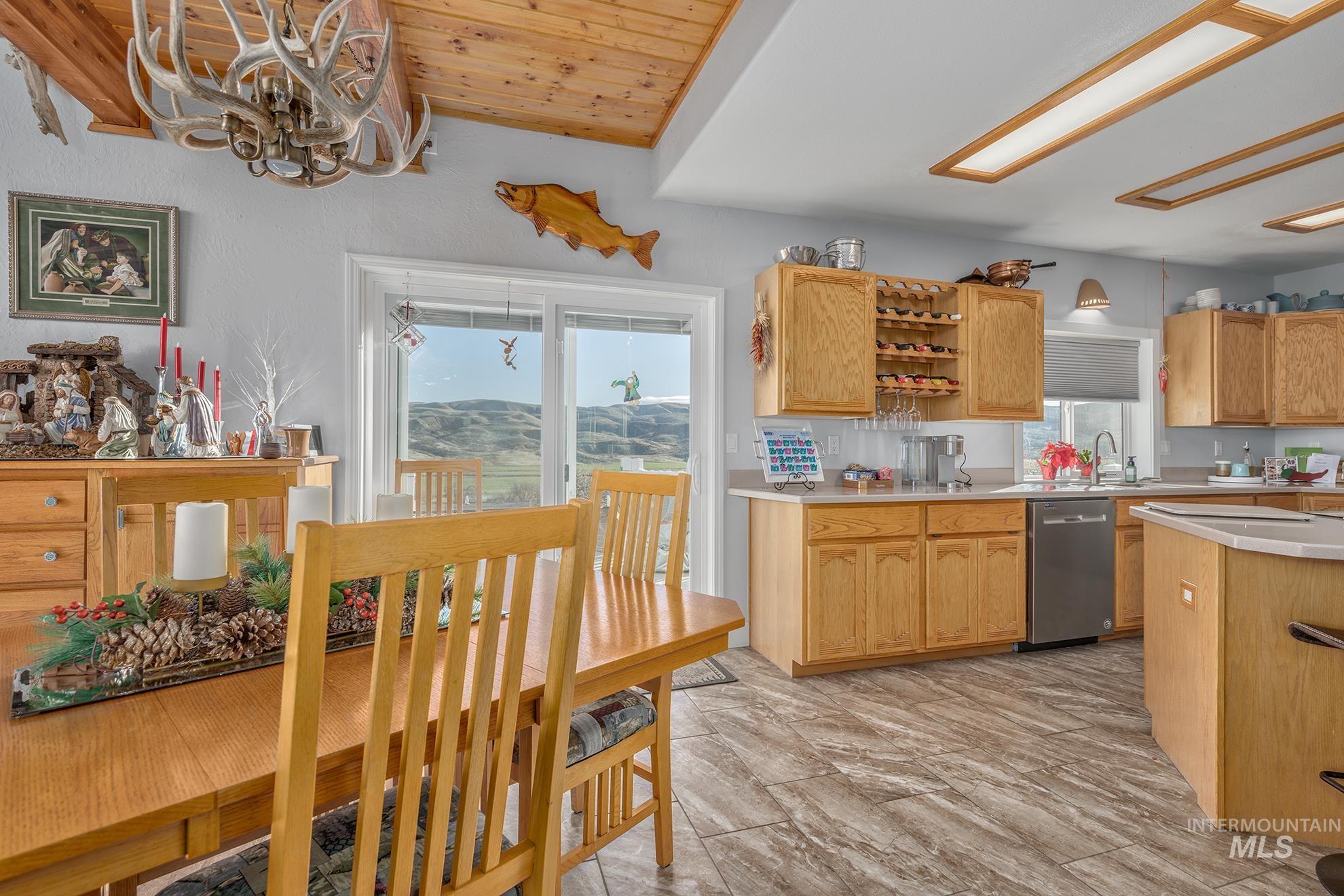 985 Highway 95 Weiser, ID 83672 - Photo 11 of 40