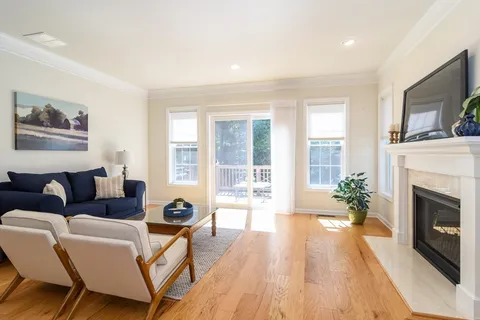 $709,999 | 47 Brooksmont Drive, Unit 47, Holliston, MA 01746