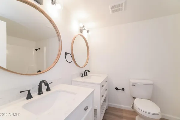 $425,000 | 1802 West Wahalla Lane, Phoenix, AZ 85027