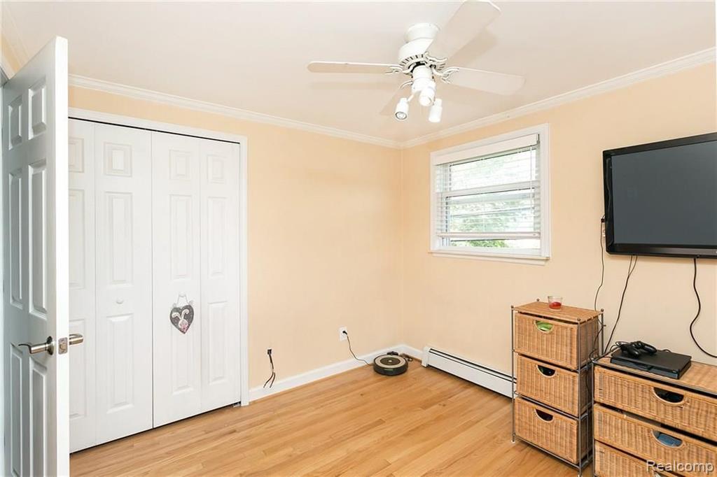 2830 West 13 Mile Road Royal Oak, MI 48073 - Photo 18 of 23